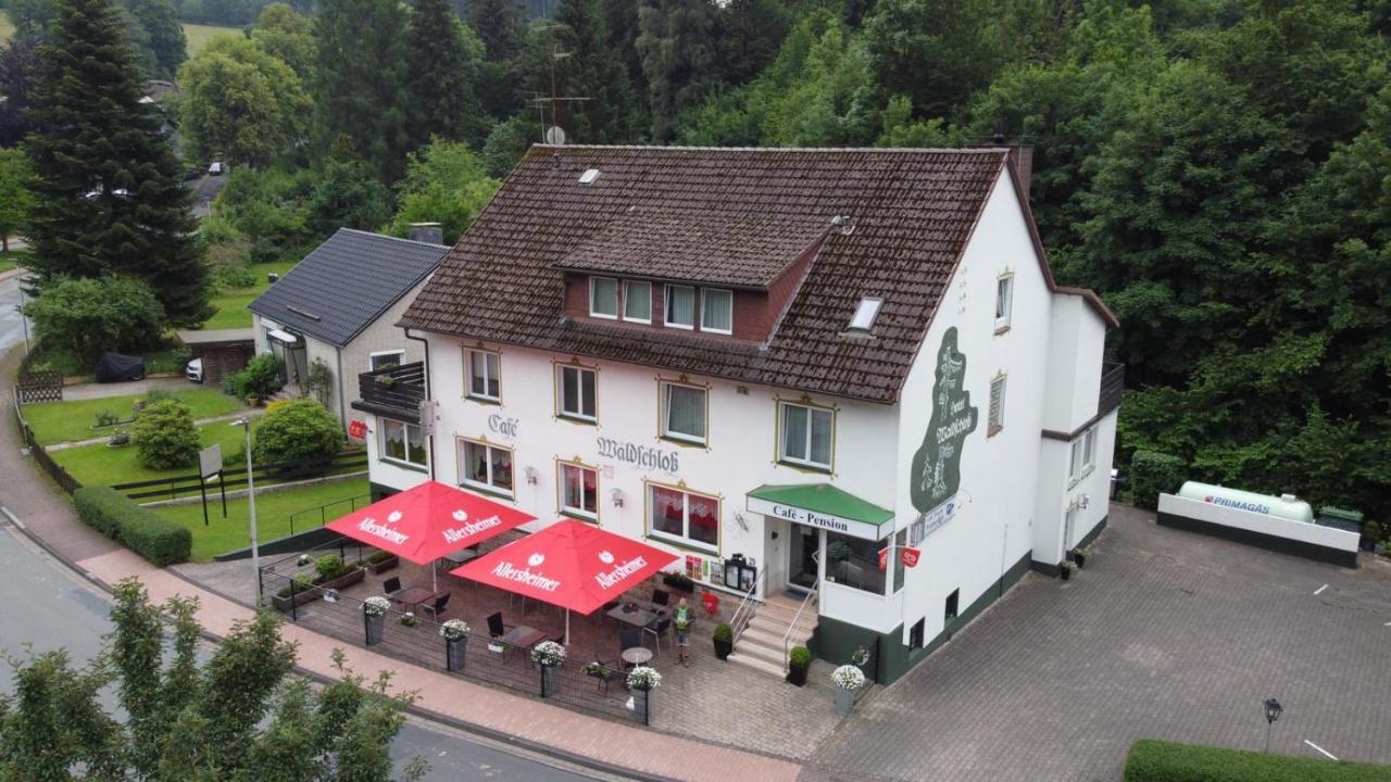 Pension Waldschloß Holzminden Exterior foto